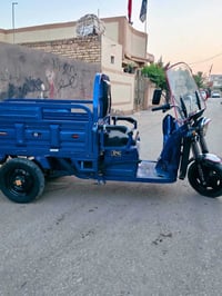 مره رخصت الادمن للبيع 750  خمس بطاريات او بس بيها ضربه ليواره للاتصال ...