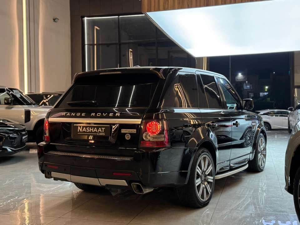 Range rover sport 2012 سلاو ره نج رؤفه ر فوول فوول مواسه فات ئؤتؤباى گراف كلين تايتل كه له ديفيدى سوندوق شه فت ناو سور ره ش ته له فؤنه كه ى تيايه ي شاشه كان سه ياره كه كلينه بؤ نرخ نامه بنيره يان ته له فون بؤ ئه م ژماره بكه *********** أربيل, العراق
