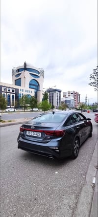 فورتي وارد أمريكي. السعر.. (128)  موديل 19... فئة (S) رقم.. سيارة (بغد...