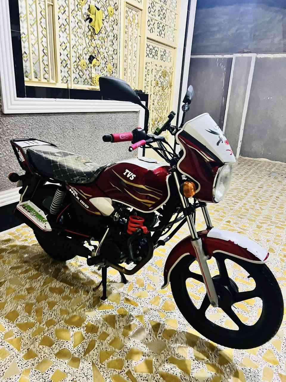 دراجه للبيع TVS موديل 22اوراق سحب مكفول السعر خاص *********** المكان صيطره الغالبيه
