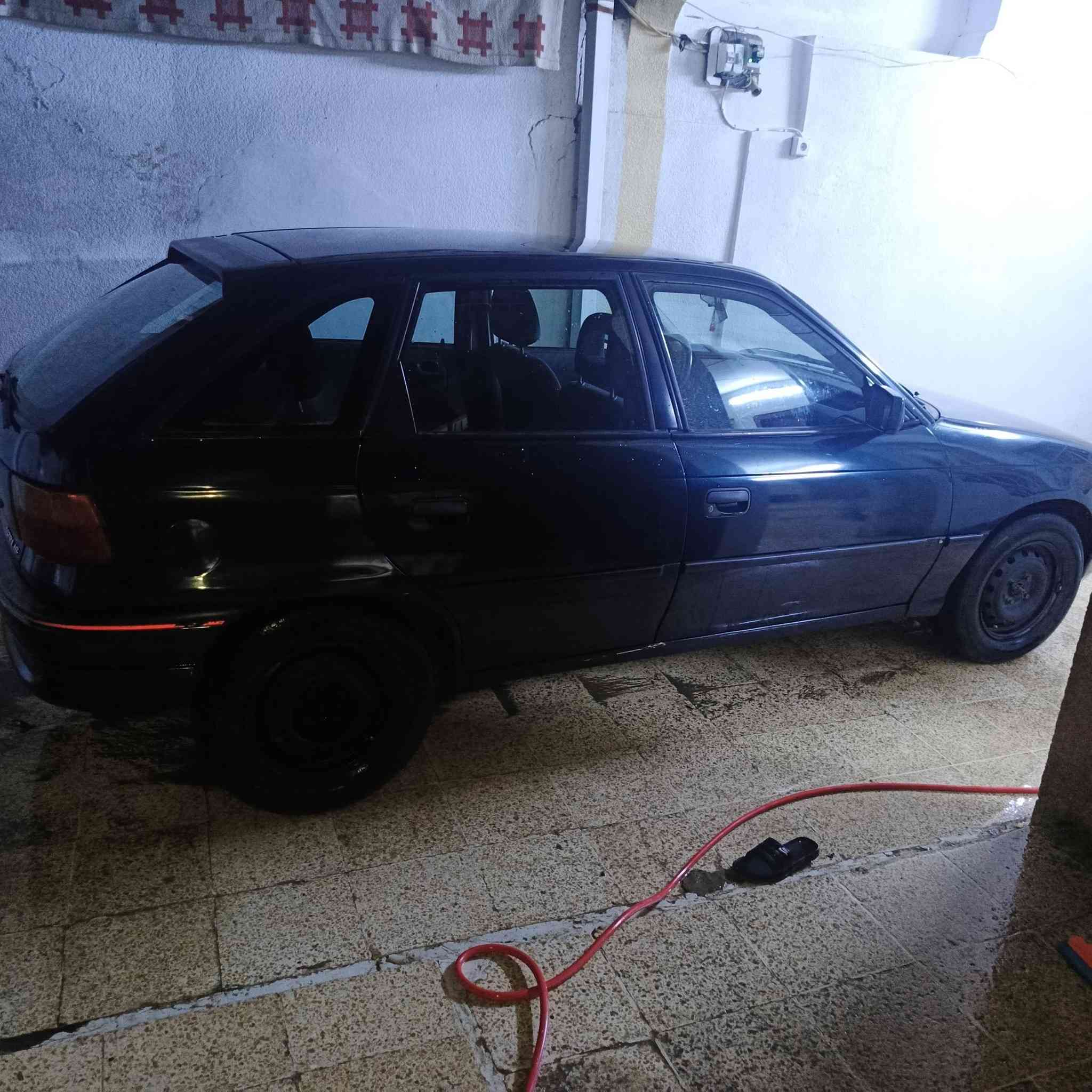 سلام عليكم
اوبل استرا 
موديل 1994
محرك 18 شرط
كير عادي 
السعر45 بيه مجال
تحويل شرط 
***********
