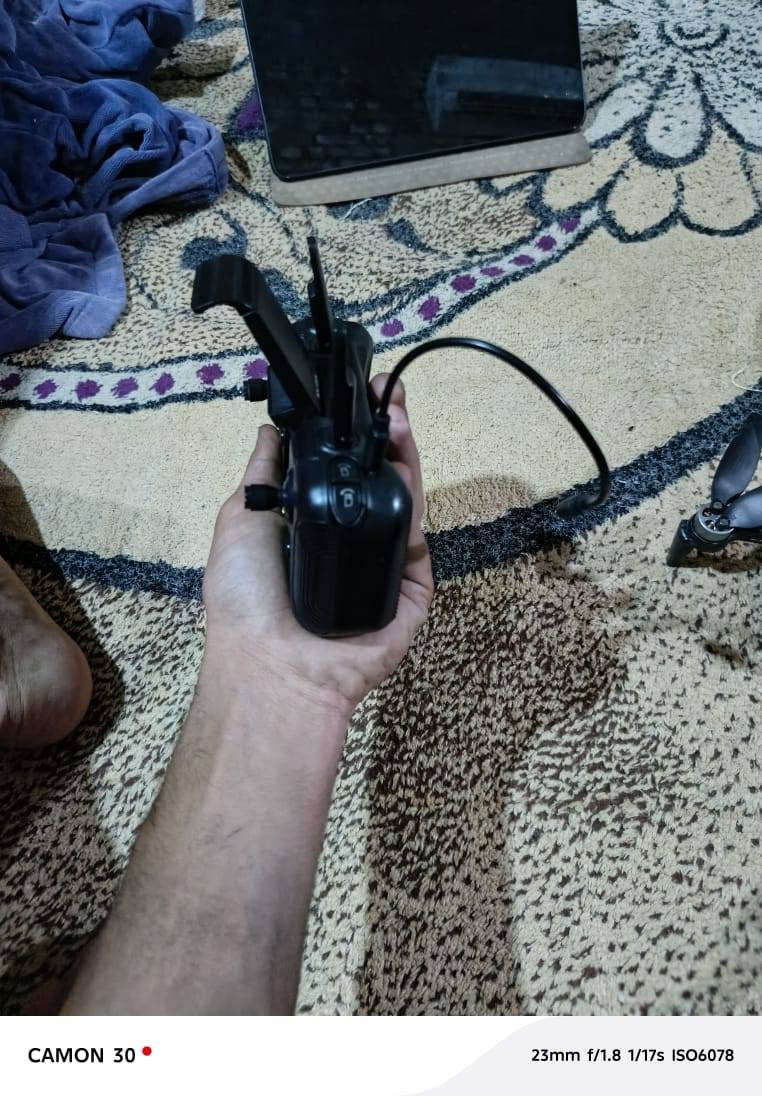 سلام عليكم درون للبيع مكاني بغداد يتوفر توصيل بغداد فقط اسمهة f13 4DRC السعر 225 الف قفل الدرون مو سعرهة بس محتاج والله وبعدهة جديدة  طك كارتون


**إذا كنت صاحب هذا الإعلان وتريد حذفه لأي سبب، رجاءا أرسل رسالة إلى الدعم الفني**