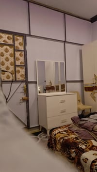 غرفة نوم تركي • خمس قطع • استعمال شهرين