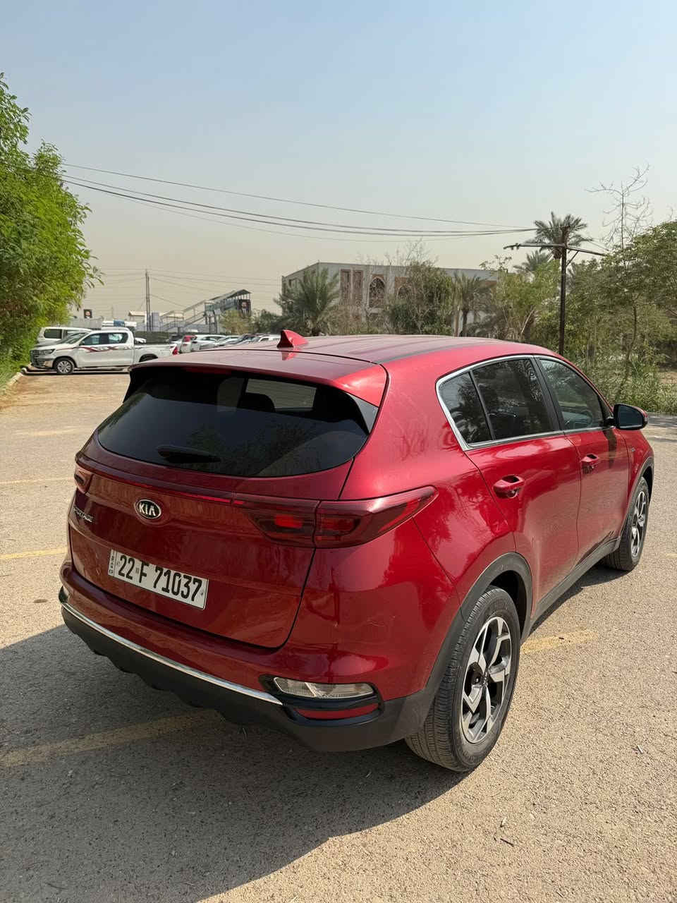 السلام عليكم للبيع كيا سبورتج 2021 امريكي رقم أربيل باسمي تحويل ثاني يوم بدون ايرباك صبغ جاملغ امامي يسرة وباب خلفي وربع البنيد ماشية 75 الف 
كشنات تدفئة كهربائية شاشة كبيرة كامرة حساسات امامي وخلفي رادار جانبي مراية + كهربائية  رادار امامي تحديد مسار 
السعر 168 ورقة وبيها مجال ***********
