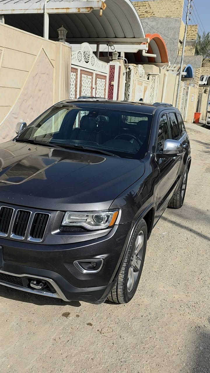 جيب  لاريدو 2015 اوفر لاند
رقم بغداد لون فيلي فول مواصفات 
 الضرر البنيد فقط مصبوغ جاملغ أيسر مبدل بلادي نفس اللون السونار مرفق
مكينه جديده صدر جديد طقم تاير جديد
باقي التفاصيل على الرقم ***********
