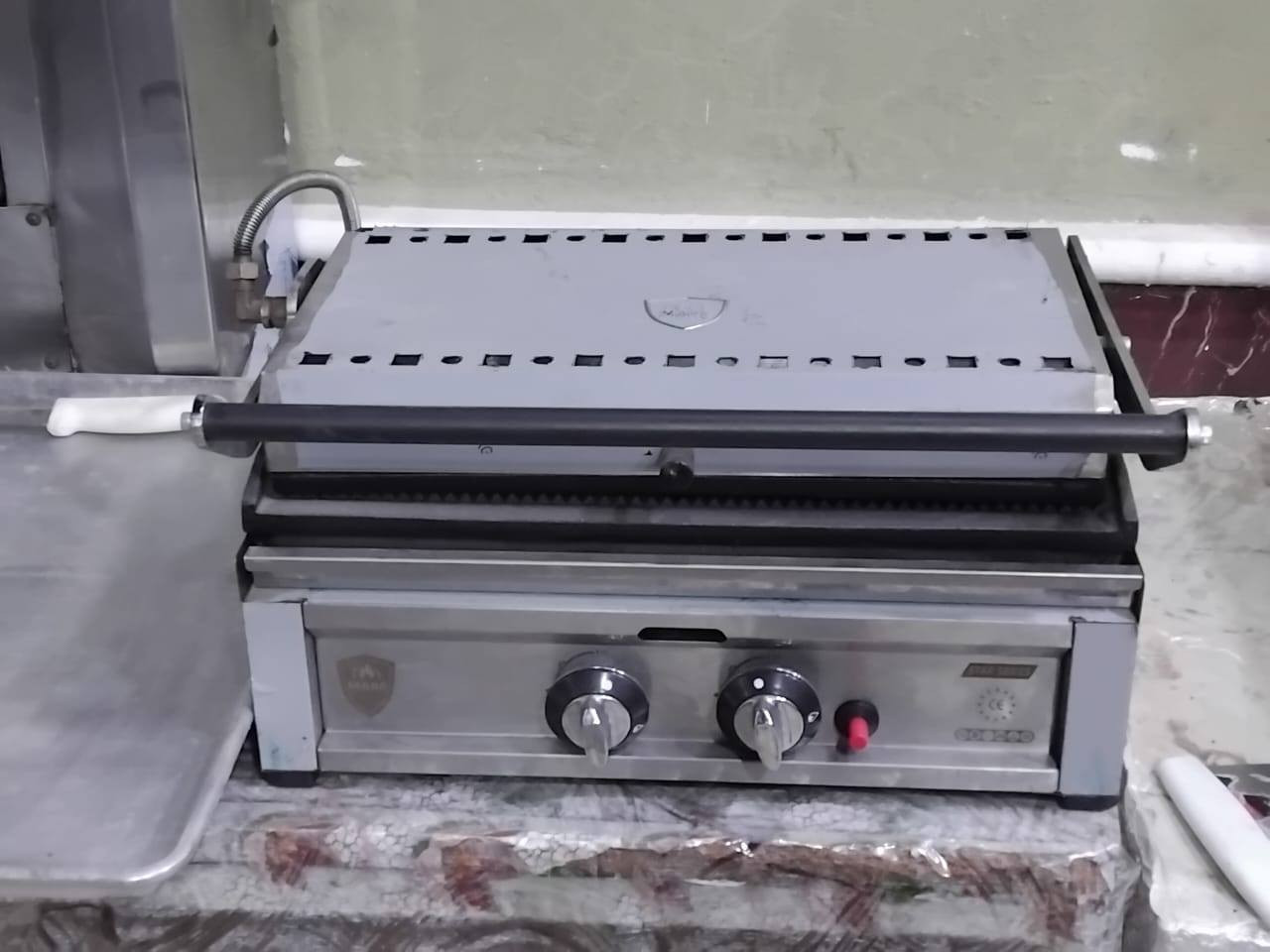 السلام عليكم قلايه فنكر الوحده ب 70وبيهامجالجهاز البركر 280 الاستفسار اكثر ***********
