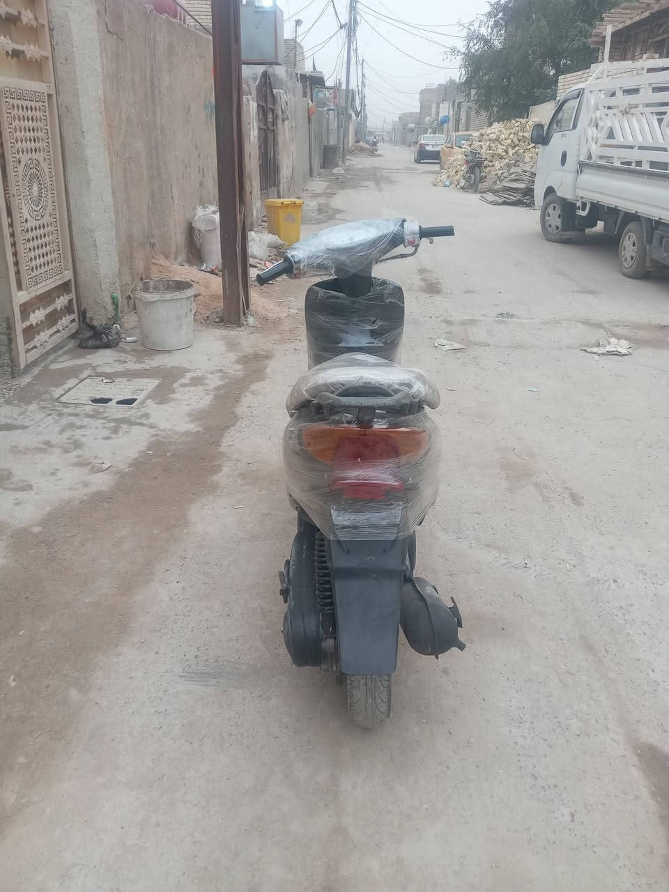 السلام عليكم دراجه ستين عصفوريه الدراجه نضيفه سلف هندر الدراجه بيه شلعه حلوه والسعر 275 وبيه مجال ***********
