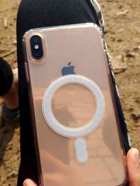 اكس ماكس للبيع نضافه فول شخط مابي بطاريه 79 قيمه وخذ07872877721