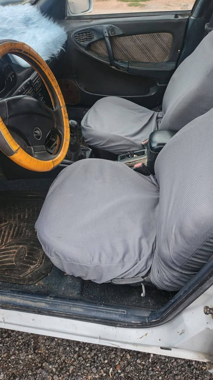 اسلام وعليكم دايو اسبرو مديل 94 محرك 1600
كهربائيات شغالة سيارة كاملة سنوية صاقطة راعيهة موجود يحولك ثاني يوم  السيارة مصبوغه احزام السعر 20وبيهة مجال
***********
