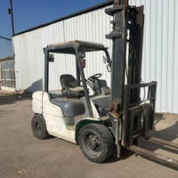 رافعة شوكية • ٣٫٥ طن • السماوه