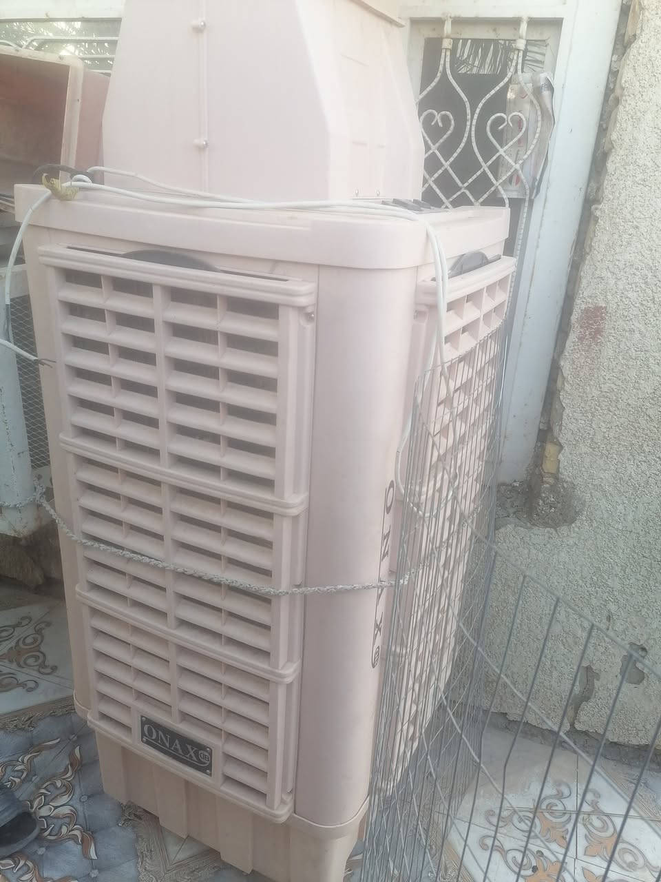 كنفيره للبيع كبيرة الحجم السعر المطلوب ٥٠٠الف وبيهه مجال بسيط


**إذا كنت صاحب هذا الإعلان وتريد حذفه لأي سبب، رجاءا أرسل رسالة إلى الدعم الفني**