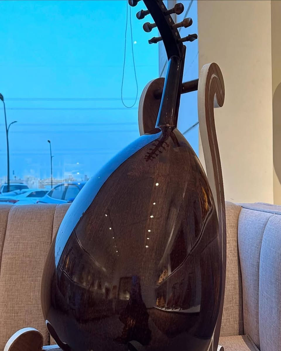 عروض خاصه 🔥🔥
الموديل :عود زرياب عراقي 
الوجه : سيدار 
الظهر : جوز. زان
اصابع: جوز
مسطره : جوز 
نوع الاوتار : كورشنر تركي 🇹🇷

سعره 135 الف مع جنطه وريش هديه 
+ كورس تعليمي مجانا 

ويوجد توصيل لكافة انحاء العراق 🇮🇶


**إذا كنت صاحب هذا الإعلان وتريد حذفه لأي سبب، رجاءا أرسل رسالة إلى الدعم الفني**