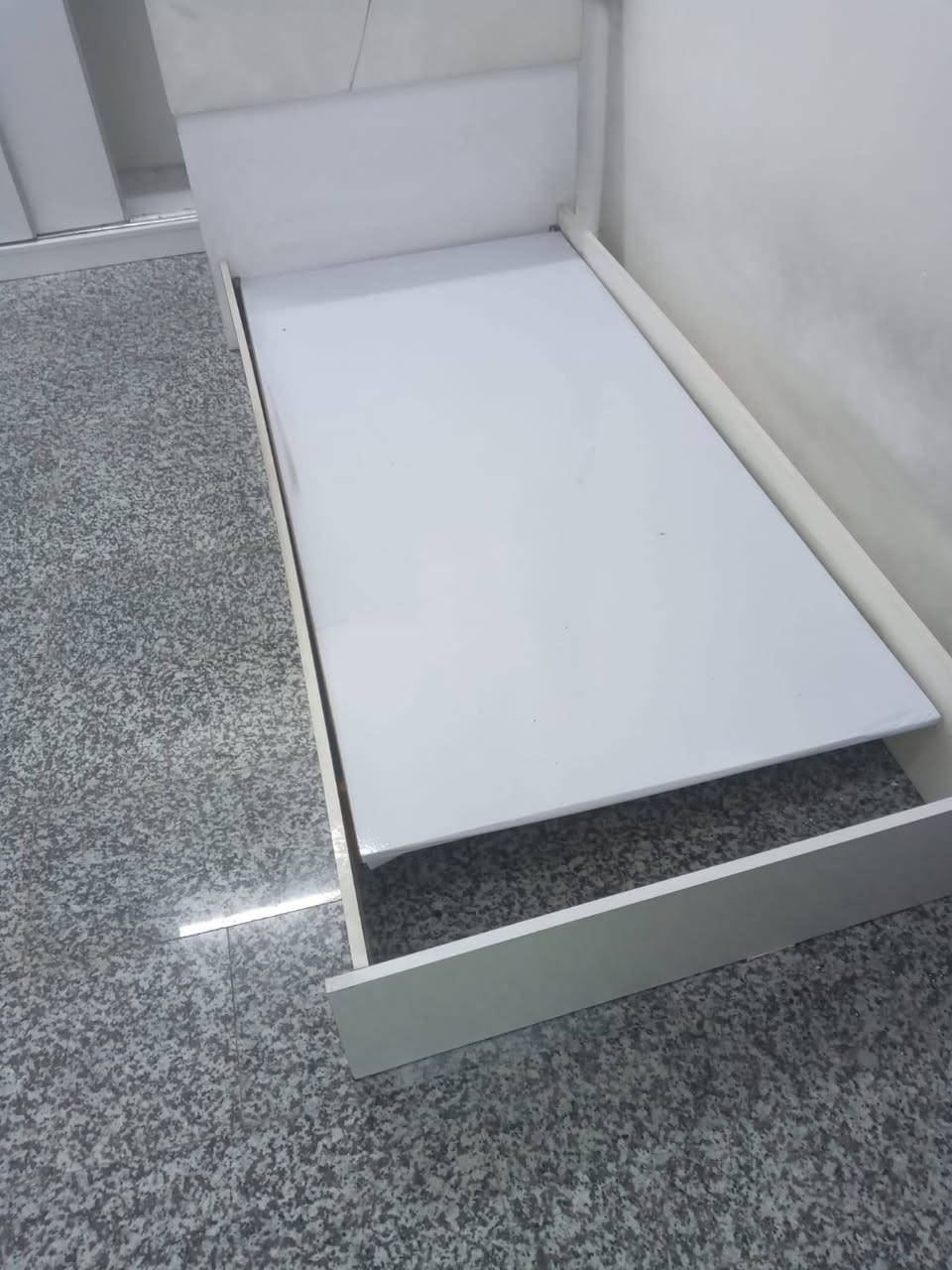 سلام عليكم غراض للبيع كلمن وسعره مكان بغداد جسر ديالى الجديد الكرغواليه مراوس موجود


**إذا كنت صاحب هذا الإعلان وتريد حذفه لأي سبب، رجاءا أرسل رسالة إلى الدعم الفني**