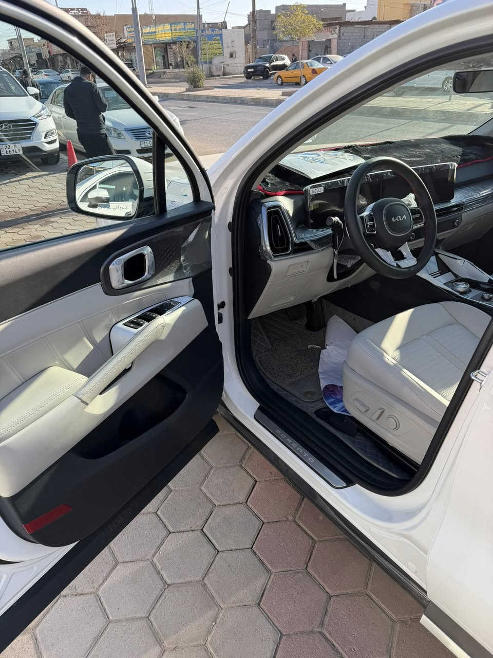 السلام عليكم
للبيع فقط

سورنتو 2024

السياره بحاله وكاله 

خليجي مكفوله  

رقم اربيل فول موصفات عدا الفتحة

ماشيه 20الف

مكينه 6 سلندر 

كير ماوس  

جنطه كهرباء 

الرقم
(***********)

سعر 308وبيها مجال
