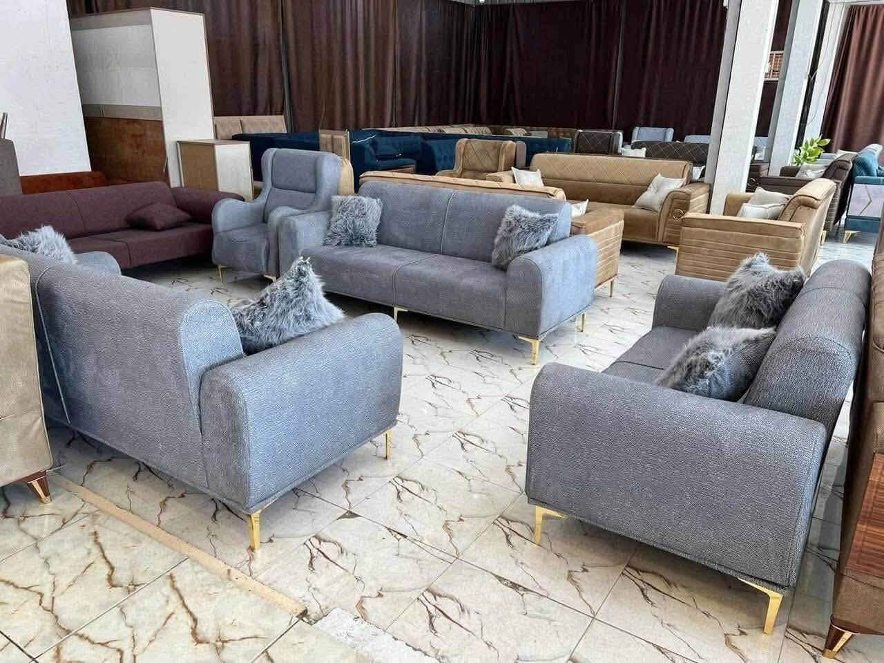عروض خاصة لمدة 5 أيام فقط.. سارع بالحجز الآن! 😍
(يوجد أسعار جملة مميزة لأصحاب المعارض)

🛋️ تخم 10 مقاعد فاخر
يتكون الطقم من:
3️⃣ قنفة ثلاثية: عدد 2
2️⃣ قنفة ثنائية: عدد 1
1️⃣ كرسي مفرد: عدد 2

🔥 السعر : ( 400 ) ألف فقط! لجميع الموديلات.
🎁 هدية مع كل تخم: طبلة + 6 كوشات.

🪵 مواصفات وجودة العمل:
الهيكل الداخلي: خشب چام روسي، والمقعد بلوك أسود.
الإسفنج: درجة أولى، ضغط عالي (طبي ومميز).
الأقمشة: حسب اختيارك ورغبتك (كتان - قديفة - شامو).
الأرجل: متوفرة بنوعين (عظم عاج أو حديد قوي).

🚛 خدمات التوصيل:
متوفرة خدمة التوصيل السريع داخل بغداد وإلى كافة محافظات العراق بأسعار مناسبة جداً.

📲 للحجز والاستفسار (واتساب):
📞 ***********
📞 ***********

📍 العنوان: بغداد - قضاء الحسينية 🌴

