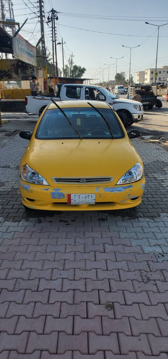 السلام عليكم
كيا ريو موديل ٢٠٠١ سنوية باسمي 
كير ومحرك كورله
تخم تاير جديد 
باتري جديد 
ماببة اي نقص
 بس راديتر تبريد 
مكاني بغداد 
سعر ٣٣ ورقة وبية مجال شي بسيط 
للأستفسار ***********
