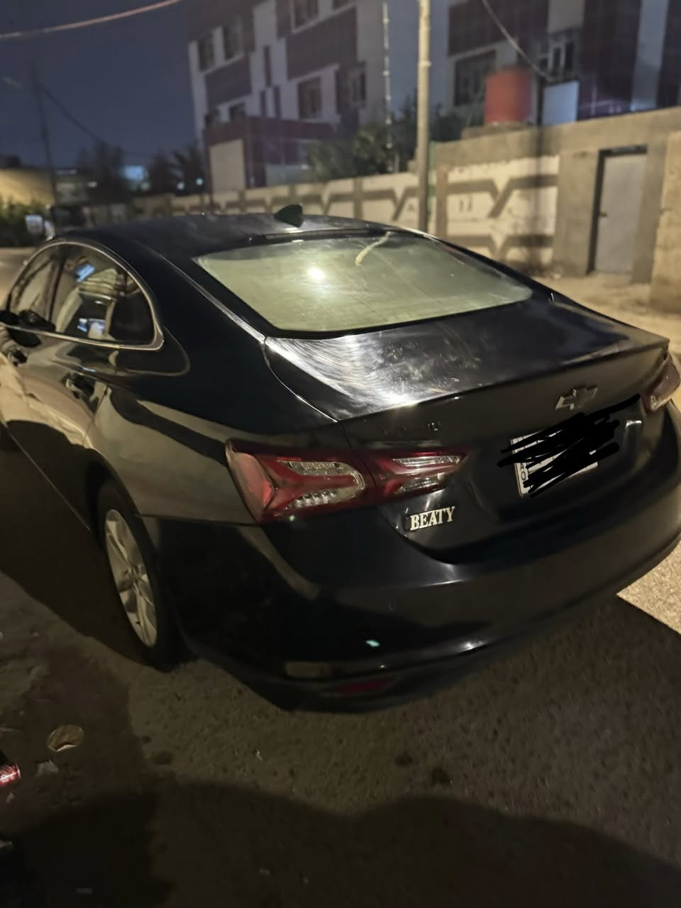 شفروليه ماليبو اسود موديل 2021 للبيع
السلام عليكم 

ماليبو Lt للبيع موديل 2021 معوقين بصرة سنتين وتصير حره المعوق ولد شاب 

اللون اسود الحادث موضع في الصور كلشي راجع بارد ماكو تبديل ايرباك ضارب السيارة تحتاج بعض الترتيبات الخفيفة راديتر بلادي سليم حدادية تبديل كلها جديد 

حجم المحرك : 1500 تيربو 

بصمة 

تحكم ستيرن

كشن هيتر + كشن سايق كهربائي 

تبريد قطعتين 

حساسات خلفية

شاشة تدعم كار ابلي + اندرويد 

ماشية فقط  41mi

مكان السيارة البصرة المطيحة

السعر 128 ورقة بيع فقط

للاستفسار الاتصال او واتساب

***********
