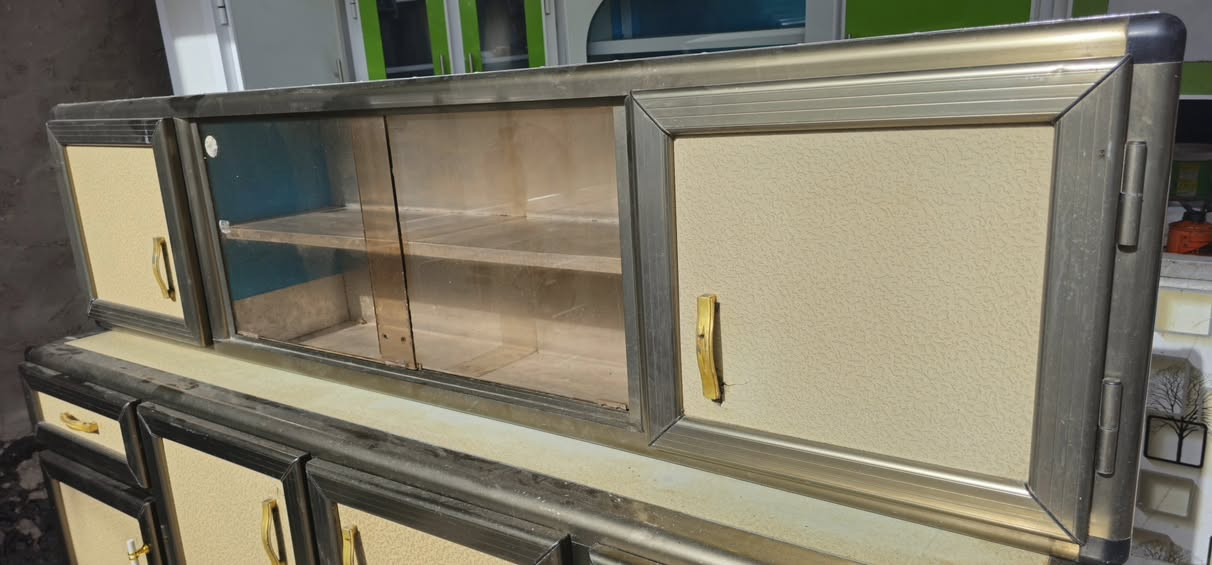 نبدل كاونتركم القديم مع كاونتر مستخدم أو جديد من عدنا
كاونتر مستخدم نظيف جدا بدون سنك 
 قياس مترين ارضي ومعلق
سعره ١٦٠ الف
مكانه كربلاء حي النضال قرب بيت المختار محمد داهي
نهايه شارع سوق حي البعث (الكراج الاخير)

*********** واتساب 

تابع البيج المستخدم لمزيد من العروض
https://www.facebook.com/share/1Am2wx1tDo/

https://www.facebook.com/share/1Am2wx1tDo/
رابط البيج للجديد
