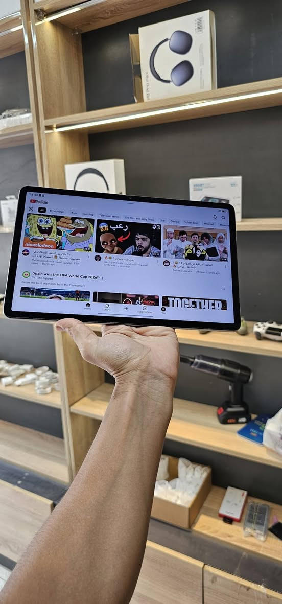 🤍Honor Pad X9A 🤍
جديد مستعمل يوم واحد فقط 😍
مواصفات عملاقة 🫡
ذاكرة 128 رام 8 
معالج رهيب سناب دراجون 🤭
بيه اربع سماعات خارجية تنطي صوت ستيريو رهيب بالألعاب و بالافلام
بطارية عملاقة حجمها 8300 ملي امبير يعني كل اربع ايام تشحن مرة رهيب 😮
شاشة اوليد بتردد 120 هرتز تدعم مليار لون 🙉
شحن تايب سي سريع 
ببجي 60 فريم 🙈
ممتاز للأطفال او جهاز للدراسة او للألعاب او الك شخصي تابع الافلام والبرامج الهندسية
نظافة 100% 🙊
سعر 295 الف 😍
واتساب ***********
مكان أربيل 

#اربيل
#موبايل 
#ايفون
#ابو_الجوز
#الترا
#هفالان_موبايل
#ضد_الكسر
#شاشة_قوس
#ايفون_17
#s22Ultra 
#s23Ultra 
#s26Ultra
#العراق
#موبايل
#apple
#Samsung 
#s24
#الترا 
#اربيل
#موبايل_اربيل
