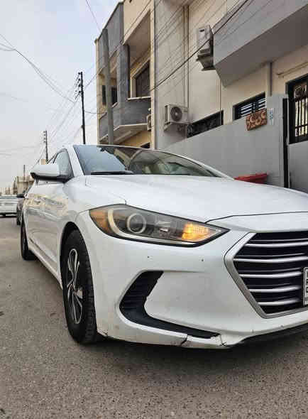 النترا موديل 2017 رقم اربيل  وارد امريكي حادثها  من خلف
 ماشية 157 الف سنويتها ل 2028
 محرك 2000 دوش
 تحوي على منظومة غاز سيارات 60 لتر حكومي
 شاشة كار بلي
، بصمة 
بيه تقشرات بالصبغ تمت معالجته بالفابلون،
مكينة مبدل نص طابوكة 
محرك، كير،  تبريد ع الفحص
 السعر 110 
رقم الهاتف ***********
مكان بغداد السيدية
