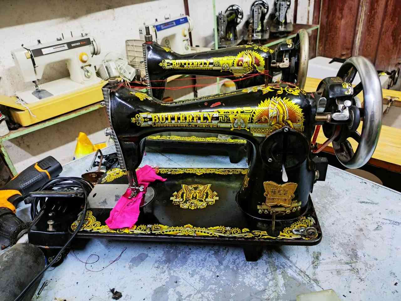 مكينه فراشه اصلي باب اول ما ثمانينات اسواق مركزية شرط صوت ناعم تخيط كل أقمشه
***********🦋 🦋***********
