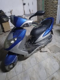 سكنس • نوزل • تشتغل