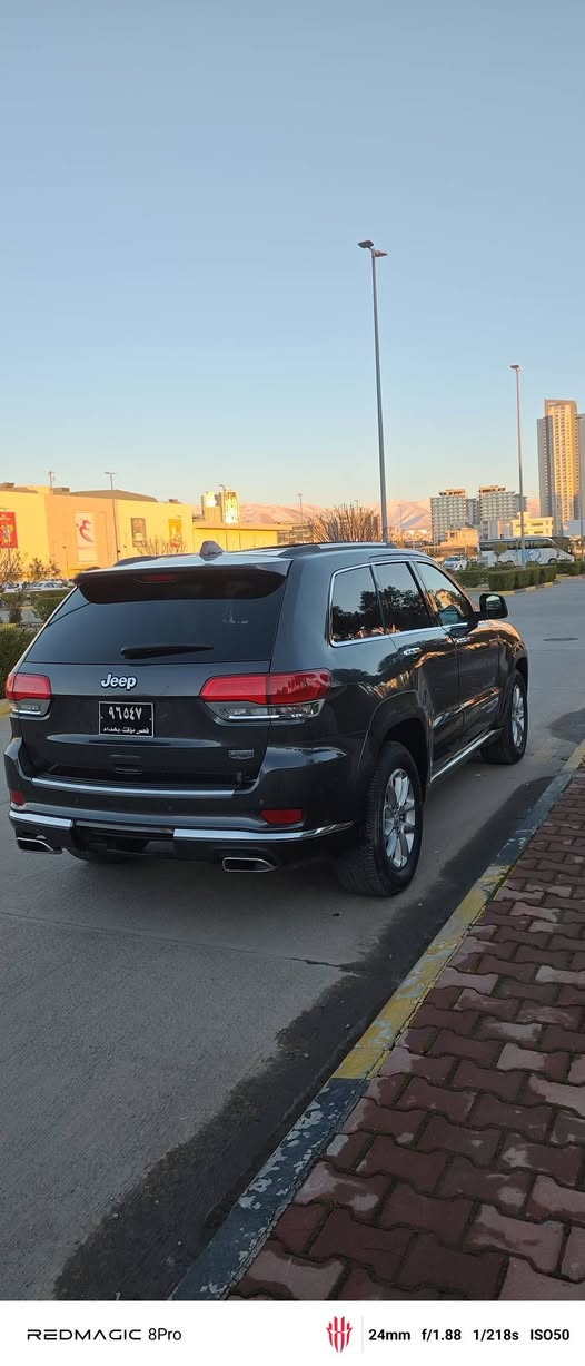 Jeep grand cheroke summit 2016
مواسەفات سەممیت فول فول٢٠١٦ لێزەری دوبەی بێڕەقەم
 V6   3.5 LITRE

٨٣ گەڵا و مەجال ***********

١-     پانۆراما

٢-      شاشەگەورە

٣-      گێڕ ماوس ٨ گێڕ پێشەوە

٤-     کوشن سارد+گەرم+کارەبای+خەزن+٢میمۆری

٥-   ئاوێنە کارەبای+دژە فول+ڕادار+هیتەر+ئیشارەت

٦-      دوزۆنی تەبرید

٧-     ڕادار+خەتی جادە

٨-        ٣٦٠پلە حاسە

٩-      ئۆتۆپارک

١٠-      سیسەمی موکەبەرەی هارمان کاردۆن

١١-     سنوق شەفت+جەگ

١٢-       سوکان هیتەر

١٣-     ڕادار گەورە

١٤-     بەشمەی درگا

١٥      شەغال

SRT١٦-     ناو قاوەی +داژبوڵ تەقەڵی

١٧-   مۆدی ئیکۆ بۆ ١٠٠ کیلۆمەتر تەنها١٣ لیتر ئەخوات لە ناوشار

١٨     ئێمپریفایەر بیلاد هارمان کاردۆن

١٩ -      گێچی دیجیتاڵ

٢٠     +پێشو دوای حاسەو کامێرە

٢١       - ٥ جامی دواوە ڕەش بیلاد

٢٢ -       توانای ١٥٠ وات کارەبای هەیە دابینی بکات

٢٣-      کوشنی دواوەش هیتەر

٢٤ -   فۆرمیگاکانی داری سروشتین

وەزۆر مواسەفاتی تریش کە نانوسرێت 

شوێن سلێمانی *********** سعری ٨٣ گەڵاو مەجالێکی کەم
