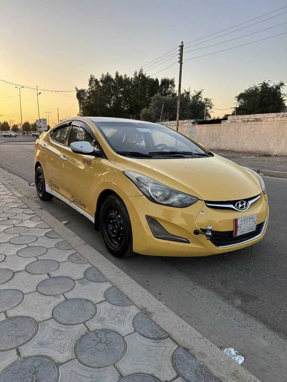 السلام عليكم النترة موديل 2012 خليجي رقم بغداد بيهة طخة بلجاملغ لخلفي بسيطة بدون دواخل ومن ورة شوية كد شبر بدون دواخل كير محرك لوك بلاد تبريد ❄️ بلاد تخم تاير جديد فول موصفات السعر 95 وبيهة مجال بسيط العنوان بغداد البياع للستفسار ***********
