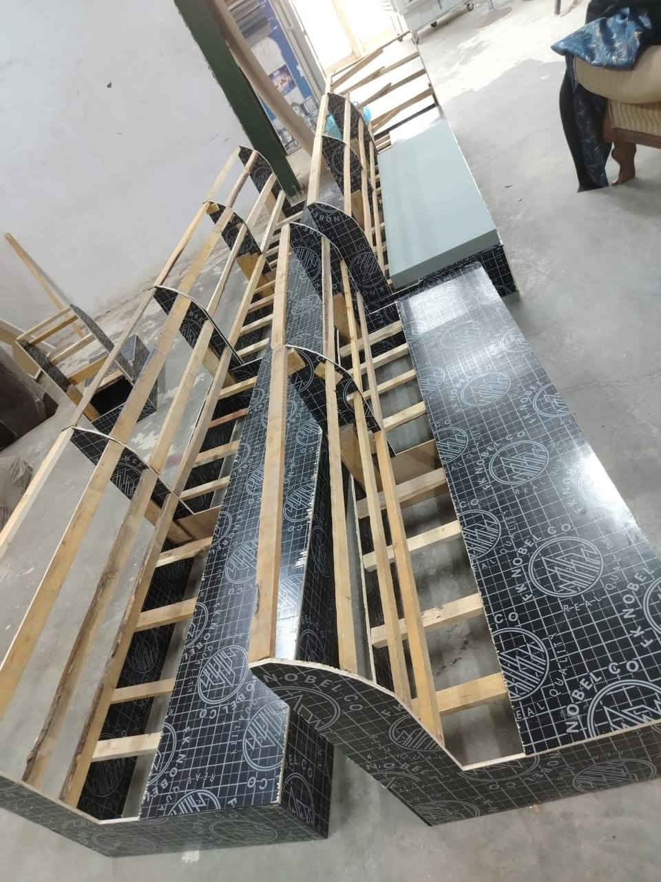 🛋️ ​🛋️ عرض الموسم: الفخامة والمتانة بـ 75 ألف فقط!
​جدد بيتكم بأحدث موديلات التخم والديوان العراقي بمواصفات "درجة أولى" وسعر لا يقبل المنافسة.
​✨ لماذا تختار منتجاتنا؟
​الهيكل الخشبي: مزيج من خشب الجاو والروسي الأصلي لضمان القوة.
​القاعدة: بلوك أسود سمك 16 ملم (تحمل عالي جداً).
​الحشوة: إسفنج مميز (ضغط عالي) لراحة تدوم طويلاً.
​القماش: أرقى أنواع الأقمشة التركية بألوان وملمس عصري.
​🛡️ ضمان حقيقي
​نحن نثق بما نصنع، لذلك نقدم لكم ضمان لمدة خمس  سنوات على كافة الموديلات.
​🚚 التوصيل؟ علينا!
​لأهالينا في النجف الأشرف، التوصيل مجاني تماماً حتى باب الدار.
العنوان نجف سايدين نصر ميلاد معرض تبارك الرحمن *********** 
ما عليك فقط تتصل واحنة نجيك للباب ناخذ القياسات النجف, العراق
