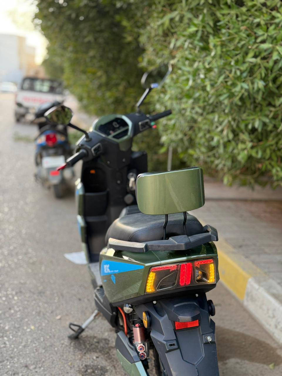 موتور شحن للبيع نظيف سعر خاص مكان رمادي ***********
