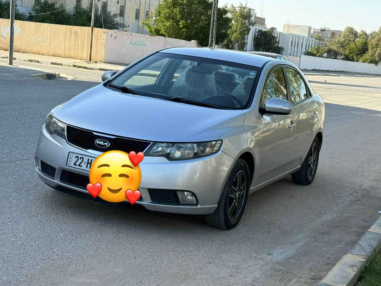 السلام عليكم 
كيا سيراتو 2010خليجي
كير و مكينه مامفتوحه شرط  السياره كفاله 
تخم تاير جديد
شاشه  داخل بيجي
رقم اربيل الجديد 
سياره نضيفه وخير من الله
مكاني النجف
رقمي للستفسار ***********
السعر112وبيها مجال النجف, العراق
