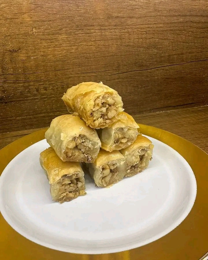 لأنك تستحق الأفضل، جرب حلوياتنا⭐🤗

جودة لا تقارن، طعم لا يُنسى😋

للحجز والاستفسار راسلوا الصفحه او الاتصال على الرقم 
***********
***********

تتوفر خدمات توصيل لجميع المناطق 🚗 

العنوان /موصل حي البكر
