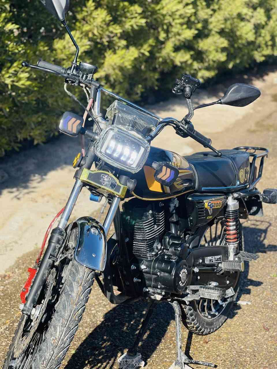 موديل ٢٥محرك ٢٠٠للبيع بعده شركه شاشه وبصمات ٢وياه منفيس المكان الرمادي***********
