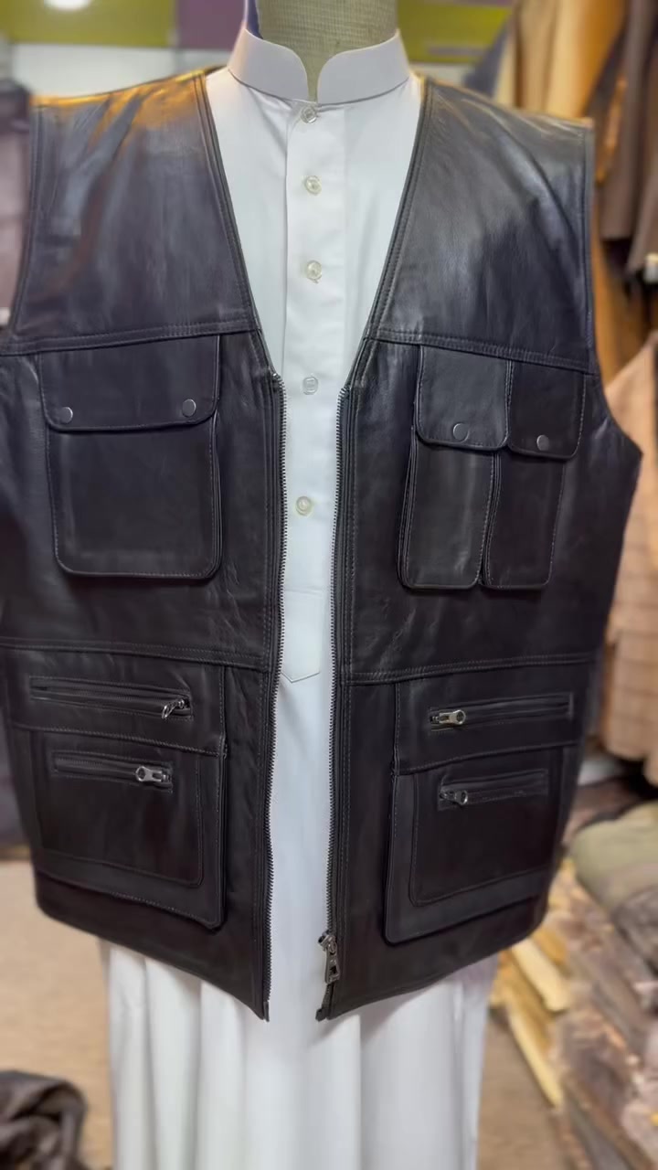 ازياء الاكابرلالبسه الرجاليه 🇹🇷 
⬇️
جديد 💣 
⬇️
يلك جلد طبيعي   
⬇️
قياسات  كامله 
⬇️
سعر فقط 75 الف   
⬇️
العنوان سامراء الضباط الاولى مقابل الجبريه الاولى قرب مول الصيني سابقا مقابل نعوم للحاسبات متوفر توصيل لجميع محافظات 
هـ *********** 
⬇️
صفحه الانستا 
https://www.instagram.com/azz_ekibar?igsh=MXg1NnB2NDVibmp5OA%3D%3D&utm_source=qr
