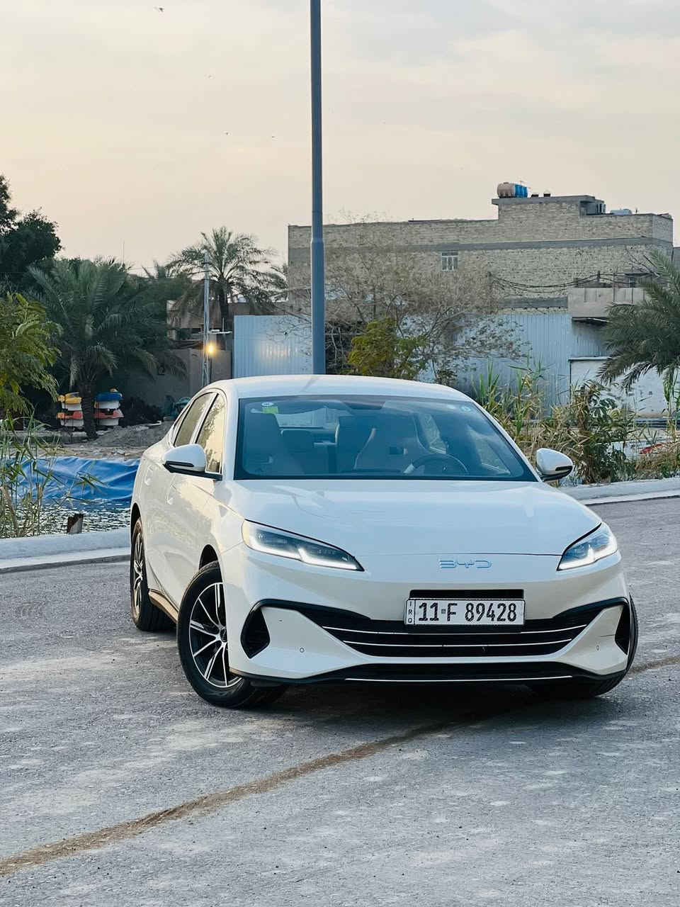 رجع توفر من جديد السيل 06 BYD 🛑
يم (شركة ديار العتابي) 
 
✴️✴️السعر //اتصل على الارقام
يترقم  بغداد صافي بدون دلالية

يم (شركة ديار العتابي) الجديد كليآ الالوان المميزة
 سيل BYD Seal 06 DM-I.          6 
شاشة دوارة 
كرسي كهرباء + جلد + ابيض لون الداخل
بصمة تشغيل عن بعد 
4 كامرات محيطية 360 درجة
اشارات بالمري + حساسات امامية وخلفية

🔹موديل :2025 
📞*********** 
📞***********

🔹المسافه المقطوعه:-  Zero 

🔹 محرك هجين بسعة 1500cc يولد طاقة بتقنية الـ DM-i

🔹تقطع في شحنة الواحده او المدى الكهربائي :-80km 🔋 
بالبانزين 2100 ⛽️ 

🔹 
🔹 ميزات السلامة: تشمل نظام تعليق ماكفرسون في الأمام، وتعليق خلفي E رباعي الوصلات مستقل، و 6 وسائد هوائية، ونظام مراقبة ضغط الإطارات. 

🔹 الميزات التقنية: شاشة وسطية دوارة متكيفة، شاشة عدادات مقاس 8.8 بوصة، ومفتاح سيارة NFC للهاتف المحمول. 
بقية تفاصيل كثيرة 
مكاني بغداد الرصافة معارض القناة النموذجية قرب وزارة النقل 

🟥 🚗 
الإدارة 
***********☎️
***********☎️

#seal06
#العراق
#هايبرد #سيارات_2025 #عروضنامابتخلص
#بغداد
#سيل6 #seal06 #اكسبلور #اكشن
