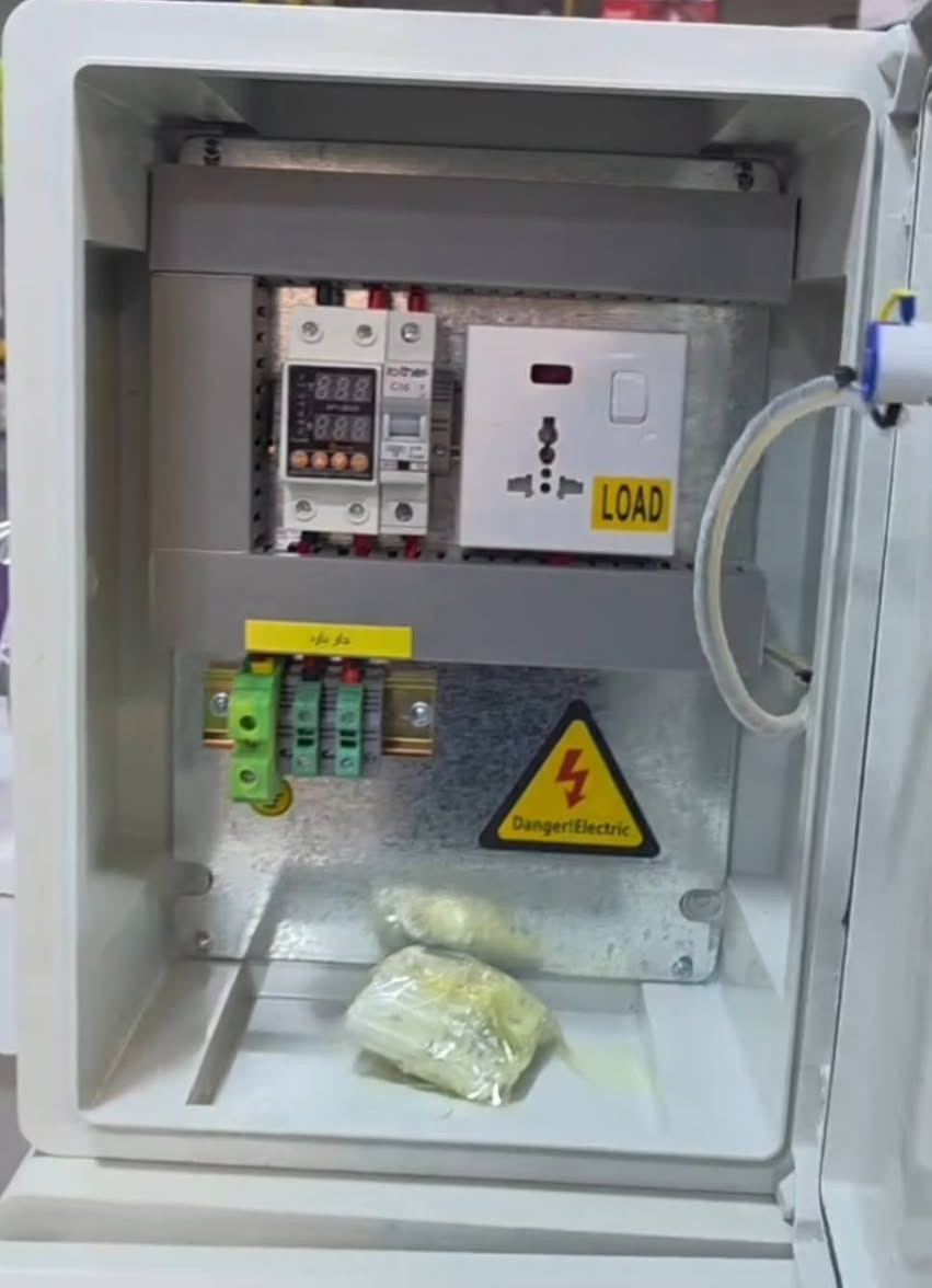 السلام عليكم عمل كافة بوردات سيارات الشحن 16 امبير و32 امبير ضمان لمدة سنة مواد اصلية ويوجد توصيل كافة المحافضات وبأسعار مناسبة ويوجد خدمة الشد داخل بغداد واتساب ***********
