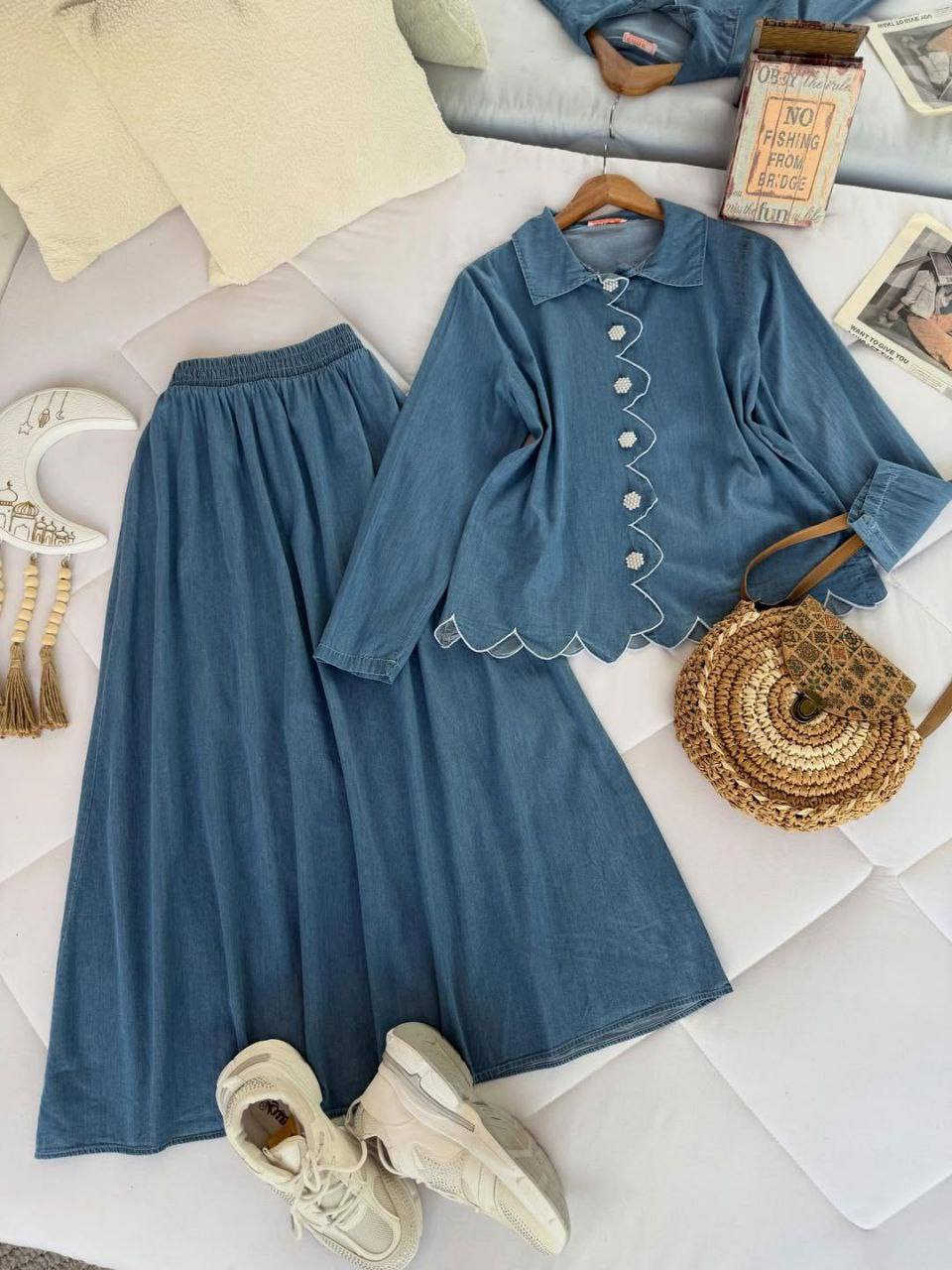 طقم قطعتين   

نوع الخامه جنز  تركي

حيل نازك بل لبس 

القياسات يلبس 
38 40 42 44 46 48
 
كل هاذ الجمال
ألسعر 30 ألف 
#طقم #كوستم


**إذا كنت صاحب هذا الإعلان وتريد حذفه لأي سبب، رجاءا أرسل رسالة إلى الدعم الفني**