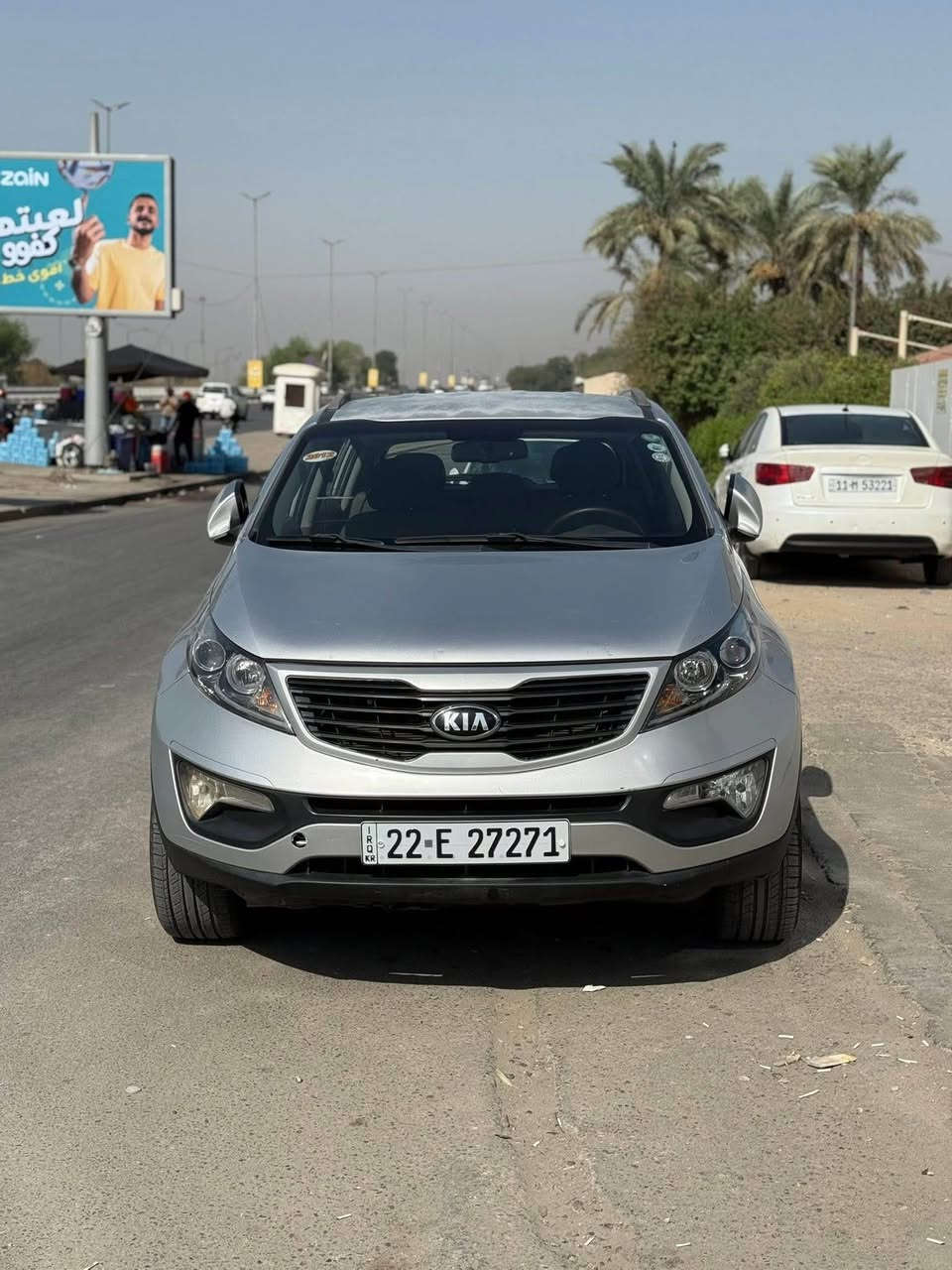 كيا سبورتج بدون قطره صبغ موضح سونار 
السعر ١٣١ بيها مجال بسيط كلش

بيها بوارد فقط و بيها جراد بالقمارة 

السيارة محرك 2.000 دوش المرغوب

رقم اربيل مميز باسمي 

هزة بشهر ٩ 

السيارة حدادية ١٠٠٪؜ 

كير محرك خير من الله
مبيها اي نقص 

ماشية ١٨٩ الف كيلو 

السعر ١٣١ بيها مجال بسيط حك جية

مكانها بغداد الدورة 
*********** بغداد, العراق
