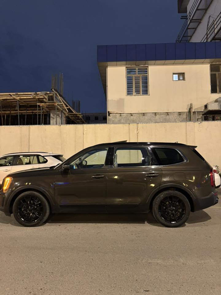 سلام عليكم ورحمة الله وبركاته
تولرايد 2021 سياره بسمي تحويل ثاني يوم 

للبيع أو مراوس بأقل مع فرق
سعر 230$ وبيه مجال 

موديل(2021). vib
فتحه سقف

عداد المسافه 138mi

مواصفات EX. V6
مري شفط كهرباء  

كشنات جلد منفصل 

هند بريك بصمه 

راداد امامي وخلفي وجانبي 

اوتو ستوب 

اوتو هولد 

اشاير بل مري 

كشنات تدفئه وتبريد 
 
دركه تدفئه 

كراسي كلهن كهرباء 

 (الحادث) امريكا بجم بنيد مبدل نفس لون وجاملغ نفسه مصلح وبيه بارد بصفحه اليمنه بلعراق 

مكان سياره بغداد يرموك

( رقم هاتف )***********
