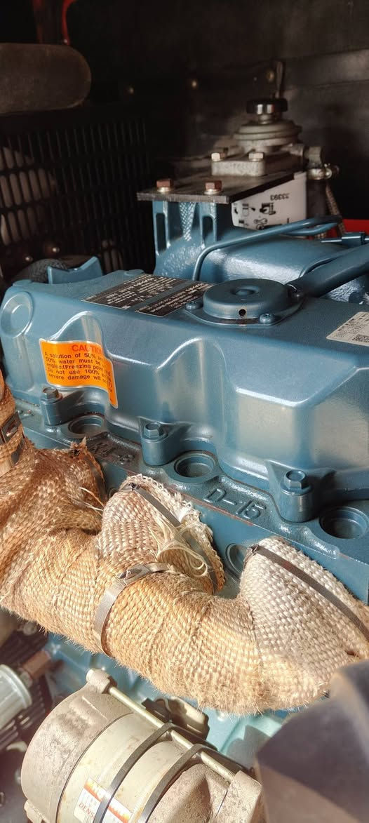 السلام عليكم 
كابوتا 3 اسلندر ياباني اصلي 
حجم المحرك 1703
       18  كيفي 
وارد استرالي 
دخول جديد
الاستفسار الاتصال 
***********
***********
