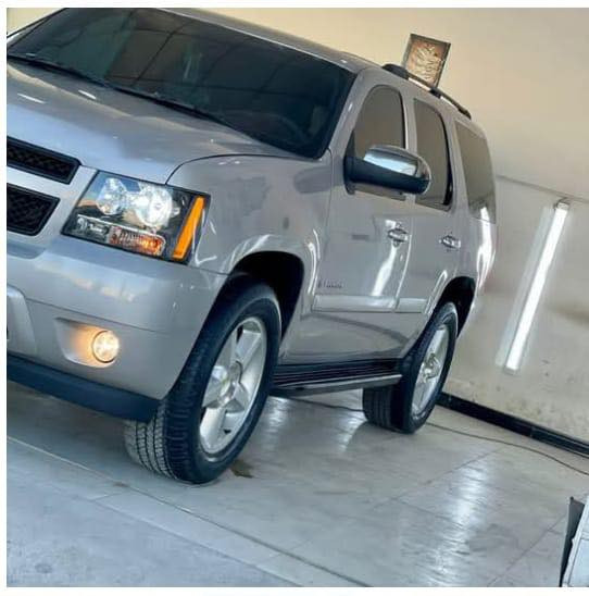 تاهو 2008 لون شمباني فاتح كلش حلو لونهه مرغوب .. مكفوله كفاله عامة من الصبغ والضربة والكص والشاصي والعشاير والسرقة جاهزة للتسجيل وبيهه موعد مراجعة  سيارة جديدة فول مواصفات عدا الفتحة
اشارة بالمراية
مرايات شفط وقلابه مع البك 
كشنات جلد
تدفئة بالكشنات
تحكمات ستيرن كاملة
حساس ماسحات تشتغل حسب درجة المطر
كشنات كهرباء
صندوق كهرباء
كشنات vip منفصل
السيارة طبله مو فور ويل
شاشات خلفية عدد 2
سيارة جديده بمعنى الكلمة
ويل نيكل حجم 20 المرغوب
السعر المطلوب 115 ورقة 
مكان السيارة الناصرية ***********
