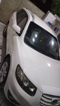 ٢٠١٢ • ٧ راكب • دفع رباعي