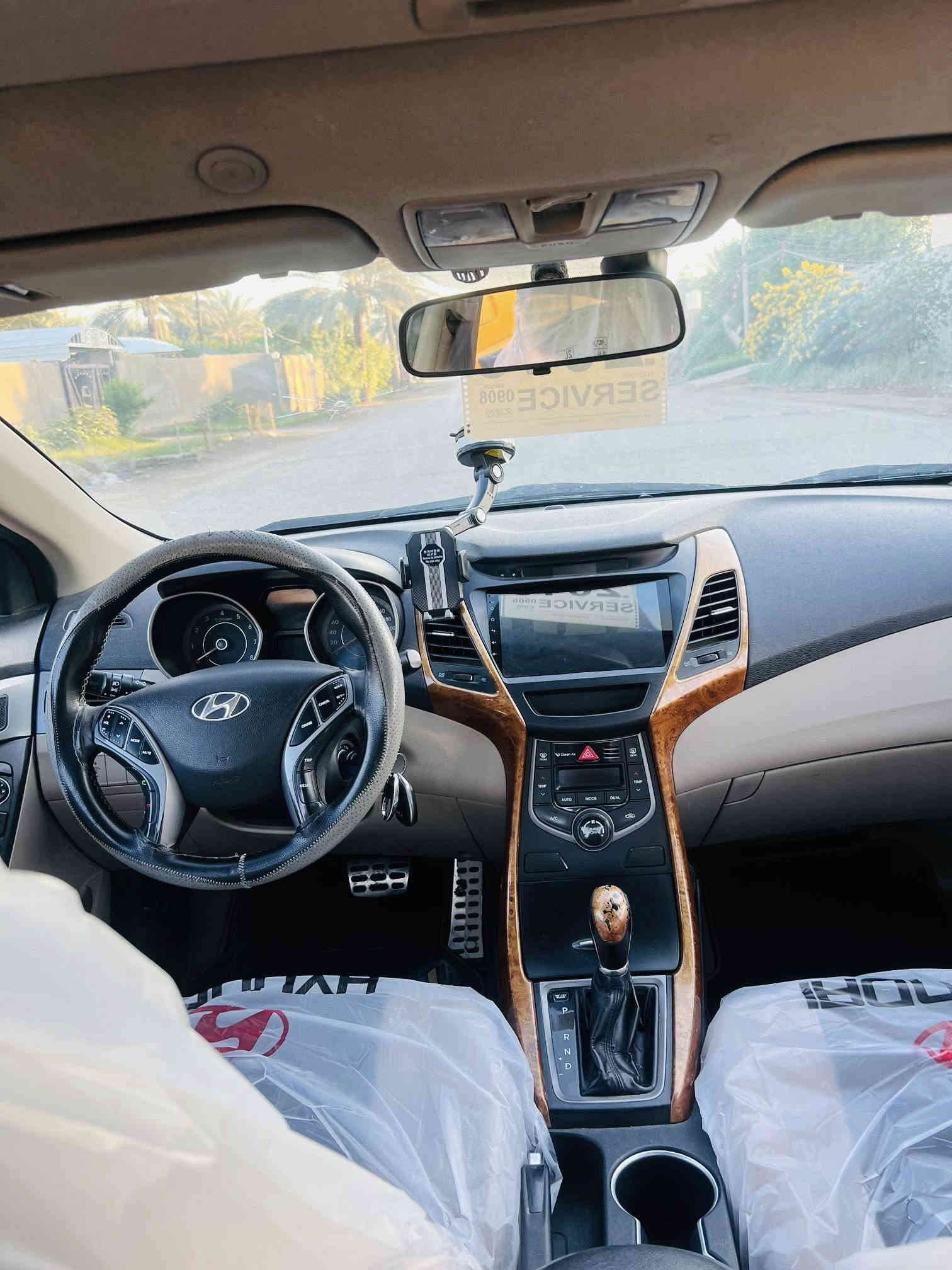 يا الله سلام عليكم النترا خليجي 2015فئة gls فول مواصفات 1/1كفاله عامة شرط السونار  كير ومحرك وحداديه كفاله محرك وكير كفاله من الفتح السياره مكفوله من الضربه والصبغ والتبديل  شرط السونار السياره كلش جديده   محرك 2000دوش
السعر128وبيها مجال
الاتصال***********
مامتواجد بلخاص 👆👆
مواصفات السياره
فتحه سلايت  
تبريد قطعتين 
شاشه 
تحكم استيرن 
كامره 
نضام ايكو 
كشنات جاد 
حساسات
