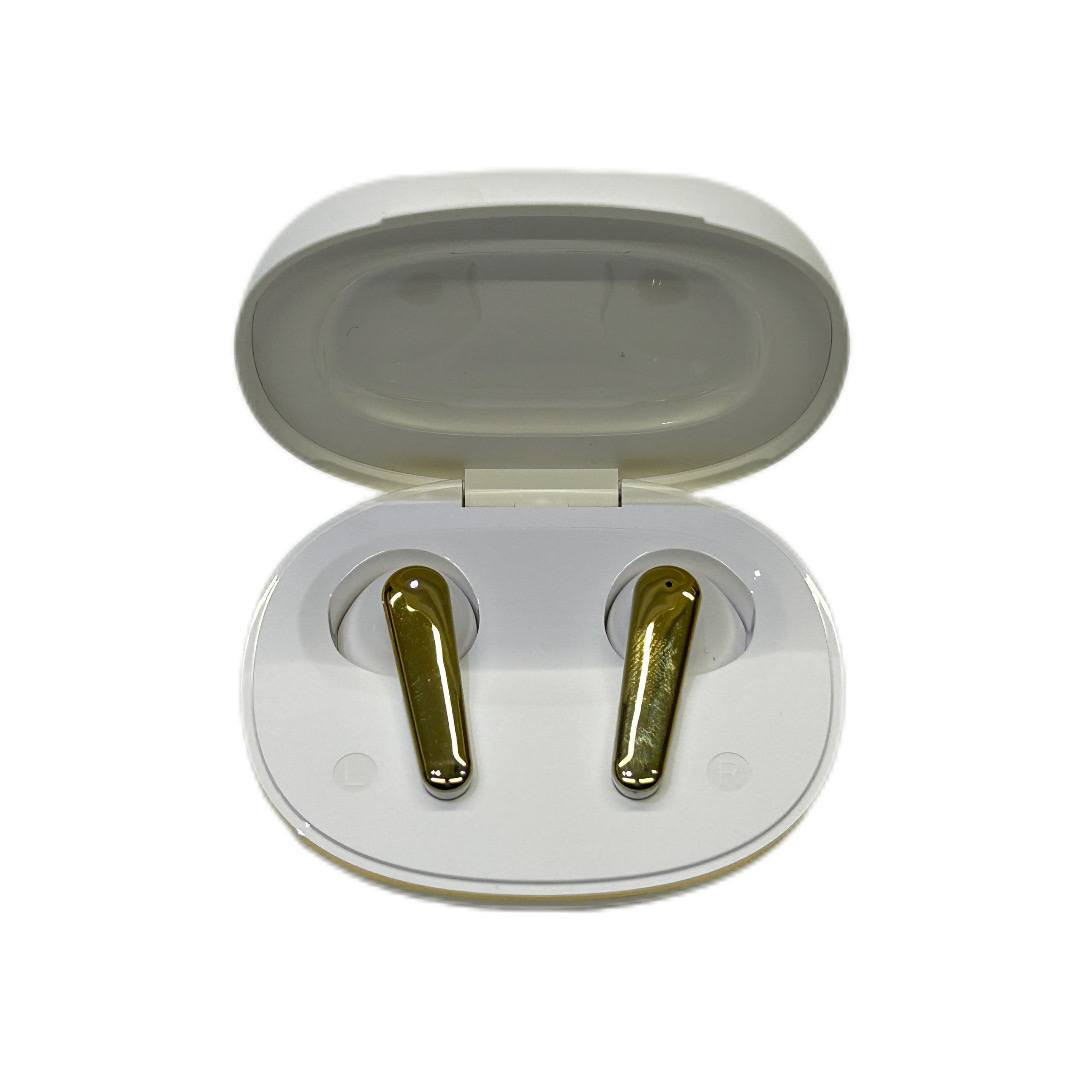 سماعة ايربودز بنظام شاشة كامل !
المواصفات: سماعات لاسلكية مبتكرة بتقنية التحكم الحركي

مزودة بعلبة ذكية تتيح تجربة تفاعلية مع ألعاب رياضية وترفيهية مثل: City Parkour، Pop Dance، Crazy Fruit Cutting، وHome HIT Training

تجمع بين الصوت عالي الجودة وعالم من الألعاب الحركية الممتعة واللياقة البدنية في مكان واحد

تتميز بخاصية Environmental Noise Cancellation
لعزل الضوضاء أثناء المكالمات أو اللعب

مع دعم المساعد الصوتي (Siri) والتحكم بالمكالمات

 تدعم تطبيق zwsvibe لفتح إمكانيات الألعاب الحركية والتمارين التفاعلية.

الاستماع للموسيقى بجودة عالية

 خوض ألعاب حركية تفاعلية عبر العلبة الذكية
 
التمارين الرياضية واللياقة مثل الكارديو والباركور والرقص
 
استقبال المكالمات والتحكم بها بسهولة
 
دعم GPS والإشعارات عبر التطبيق

الموديل: YX56 TWS
 
حجم الدرايفر: 13mm
 
نطاق التردد: 10Hz – 20KHz
 
تقنية إلغاء الضوضاء: Environmental Noise Cancellation
 
الشحن: USB Type-C
 
دعم التحكم بالمكالمات + المساعد الصوتي (Siri)
 
تطبيق مخصص: zwsvibe (iOS / Android)

السعر 30 الف مع التوصيل


**إذا كنت صاحب هذا الإعلان وتريد حذفه لأي سبب، رجاءا أرسل رسالة إلى الدعم الفني**