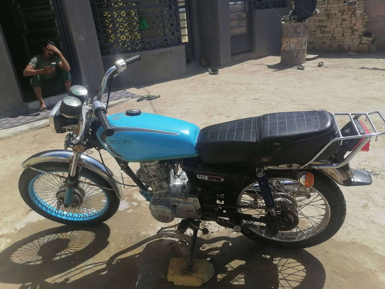 دراجه اللبيع گلگ سعر300وخمسين  ***********
