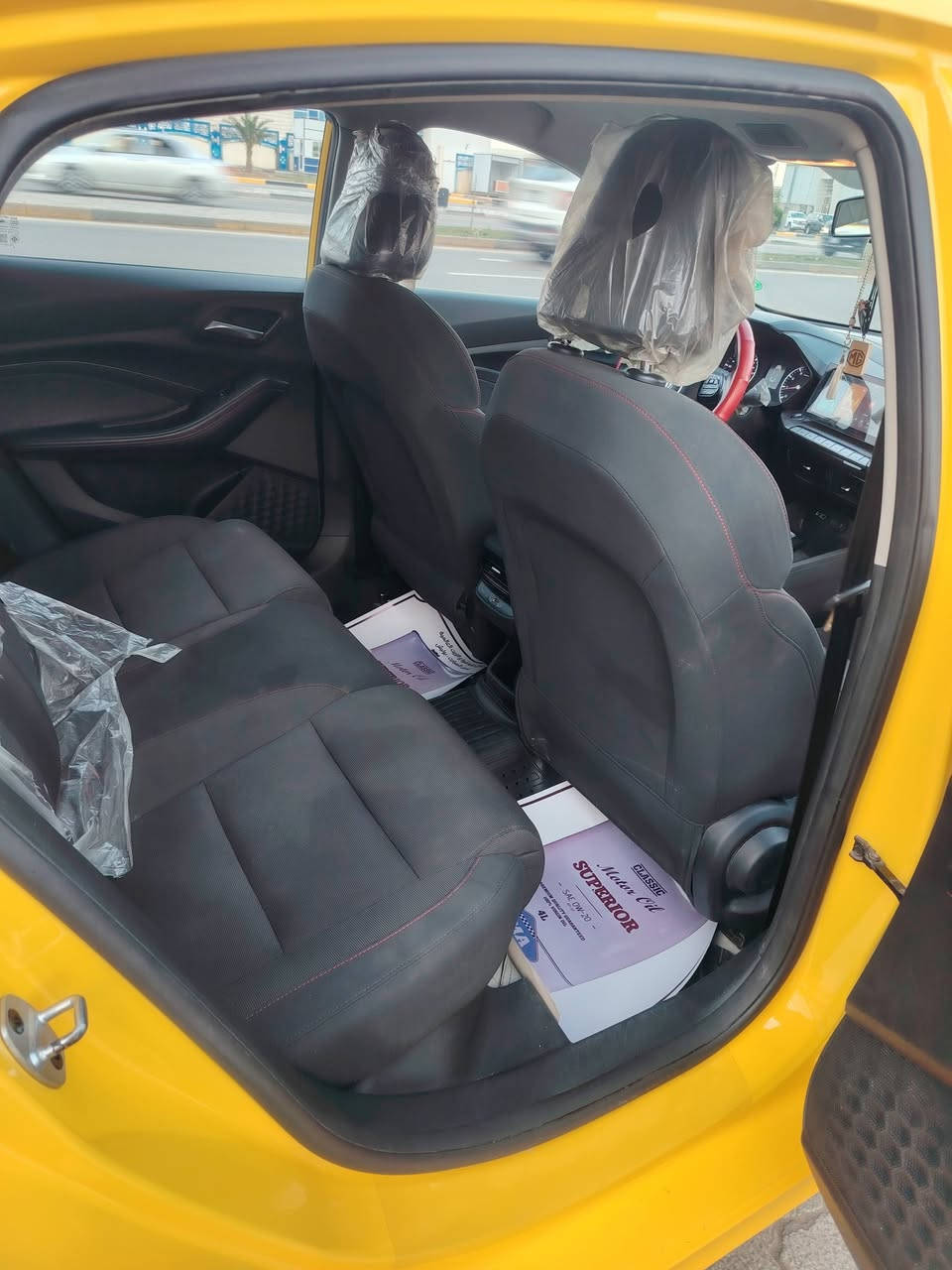 السلام عليكم. سياره ام جي جيتي موديل ٢٠٢٣ كفاله عام السياره بسمي وحلو وجديده وماشيه ٦٠ الف حقيقي مكان السياره بصره شط العرب ***********
