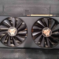 XFX RX 5600XT • THICC II • حرارته أقل من ٥٠