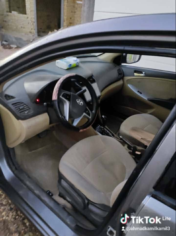 السلام عليكم ورحمة الله وبركاته 
اكسنت خليجي محرك 1400 موديل 2015 للبيع


**إذا كنت صاحب هذا الإعلان وتريد حذفه لأي سبب، رجاءا أرسل رسالة إلى الدعم الفني**