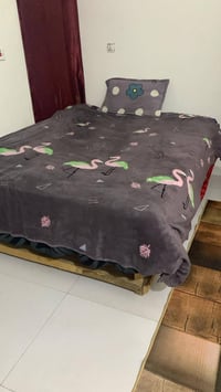 مع توصيل٢٠٠رقمي07759250466