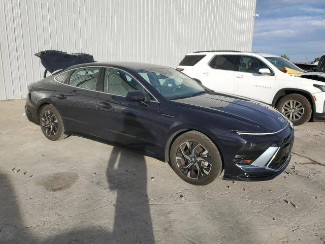 شـــــــــــــــــــركة مـــايباخ 
بأدارة علي عباس الخُزاعي 
وجهتك الأولى لأستيراد وتصدير السيارات

هيونداي سوناتا موديل 2025 
واصل للبصره بدون تصليح وكمرك ب140  قفل

الديوانية . حي الجزائر . شارع البستان
📞 *********** 
📞 ***********
